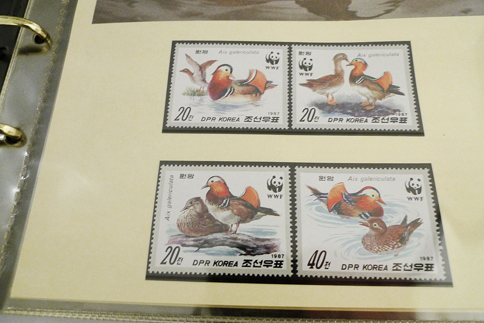 WWF Naturschutz-Briefmarkensammlung im Schuber