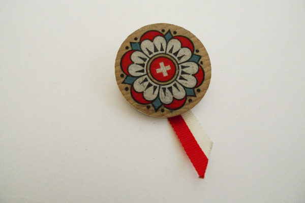 Pin 1. August 1977