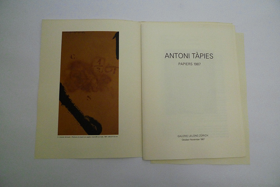 Antoni Tàpies – Papiers 1987