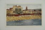 Brighton - The Beach an Grand Hotel