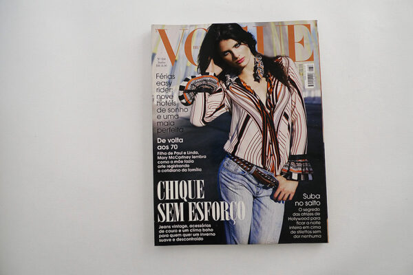 Vogue Brasil, 358; Isabeli Fontana