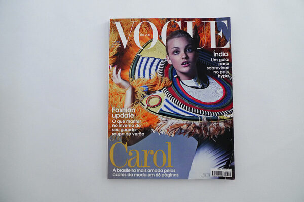 Vogue Brasil, 354; Caroline Trentini