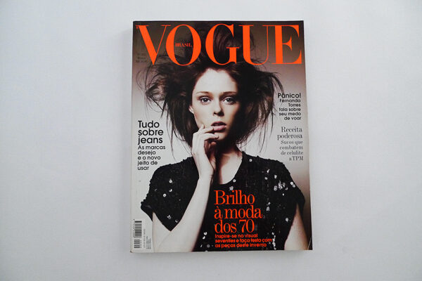 Vogue Brasil, 355; Coco Rocha