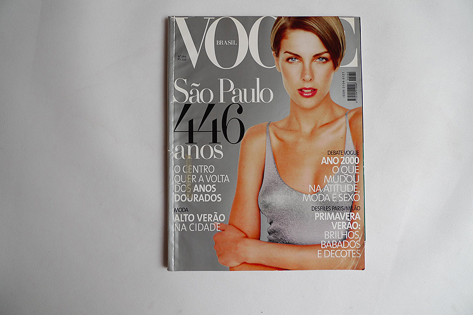 Vogue Brasil, 260; Ana Hickmann