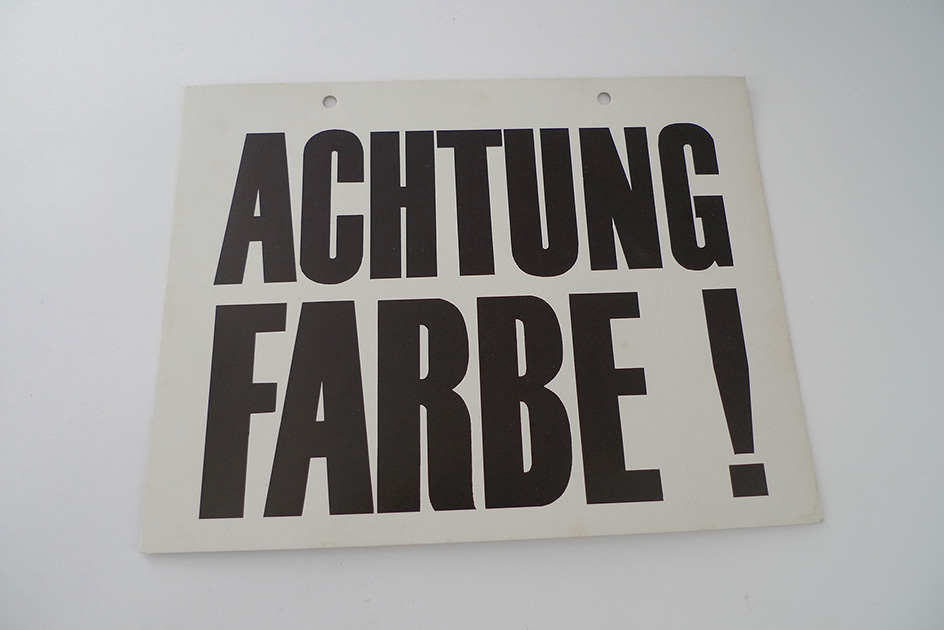 Achtung Farbe!