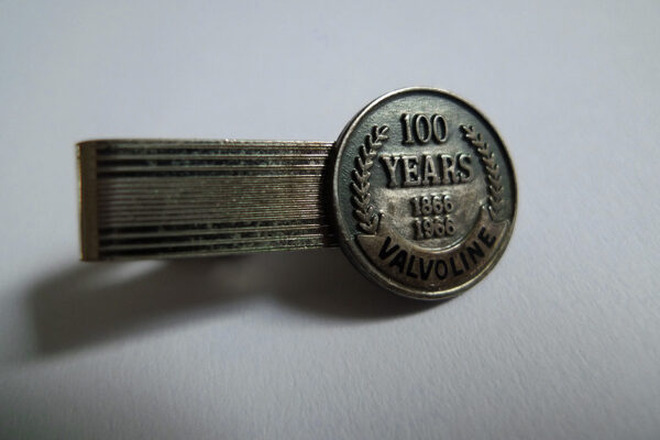 Pin 100 Years Valvoline; 1866 - 1966