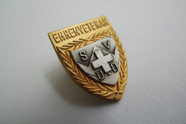 Pin Ehrenveteran SV U - O