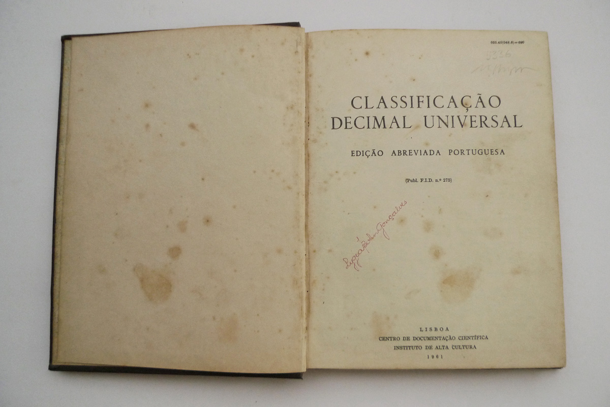 CLASSIFICAÇÃO DECIMAL UNIVERSAL